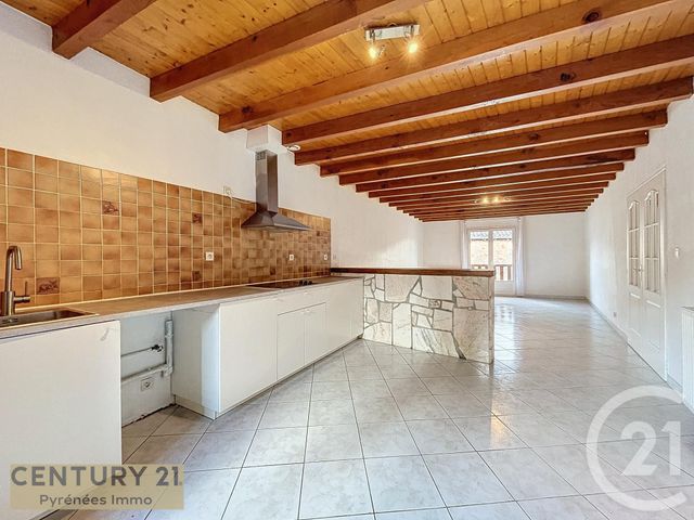 Appartement T3 à louer - 3 pièces - 89.89 m2 - LATOUE - 31 - MIDI-PYRENEES - Century 21 Pyrénées Immo