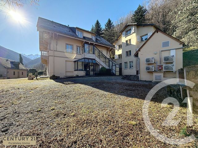 maison à vendre - 32 pièces - 1200.0 m2 - BAGNERES DE LUCHON - 31 - MIDI-PYRENEES - Century 21 Pyrénées Immo